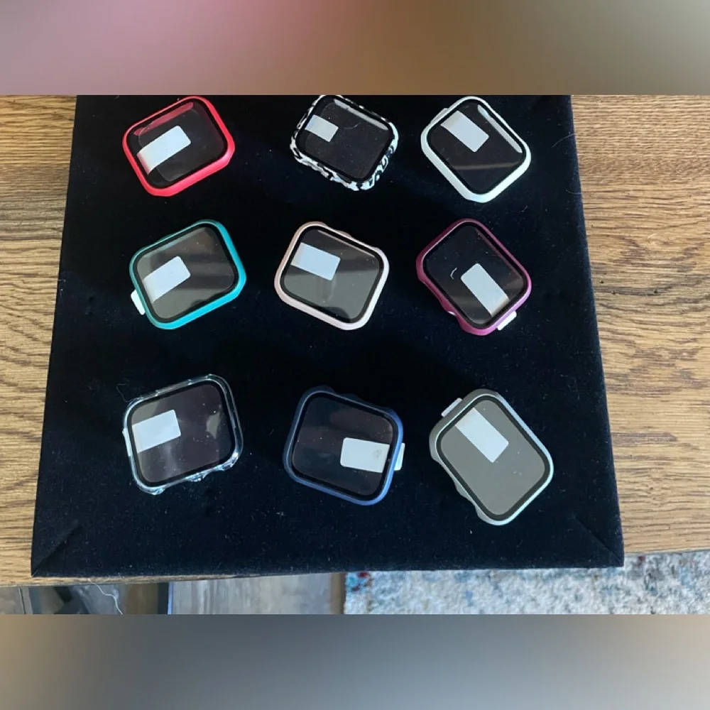 Apple Watch 7 face covers new